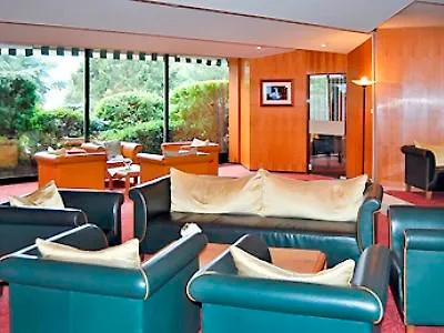 Mercure Etienne Parc De L'europe 4*