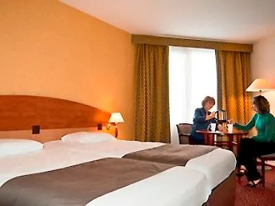 Mercure Etienne Parc De L'europe