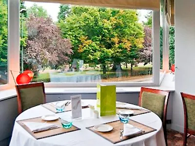 Mercure Etienne Parc De L'europe Hotel