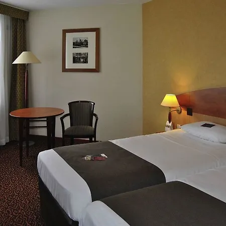 Hotel Mercure Etienne Parc De L'europe