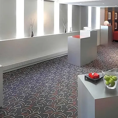 Mercure Etienne Parc De L'europe Szálloda 4*