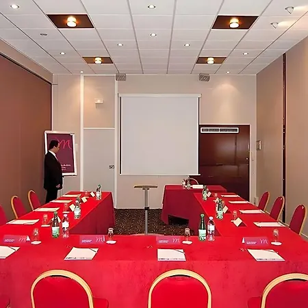 Szálloda Mercure Etienne Parc De L'europe 4*