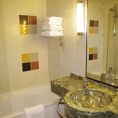 Mercure Etienne Parc De L'europe Szálloda Saint-Étienne