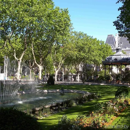 Mercure Etienne Parc De L'europe Szálloda 4*