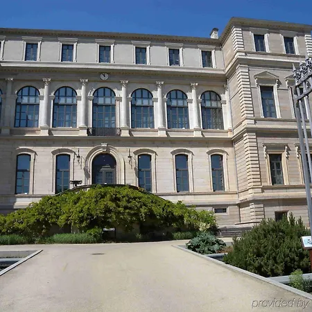 Mercure Etienne Parc De L'europe 호텔