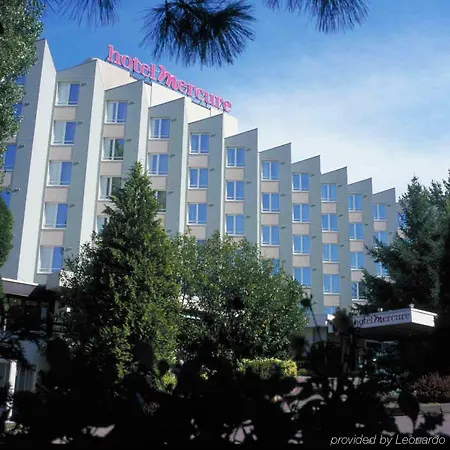 Hotel Mercure Etienne Parc De L'europe 4*