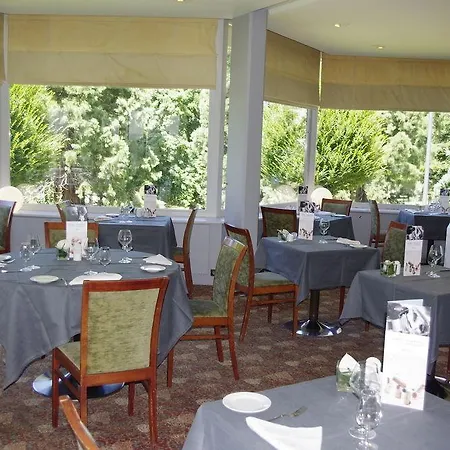 Hotel Mercure Etienne Parc De L'europe 4*